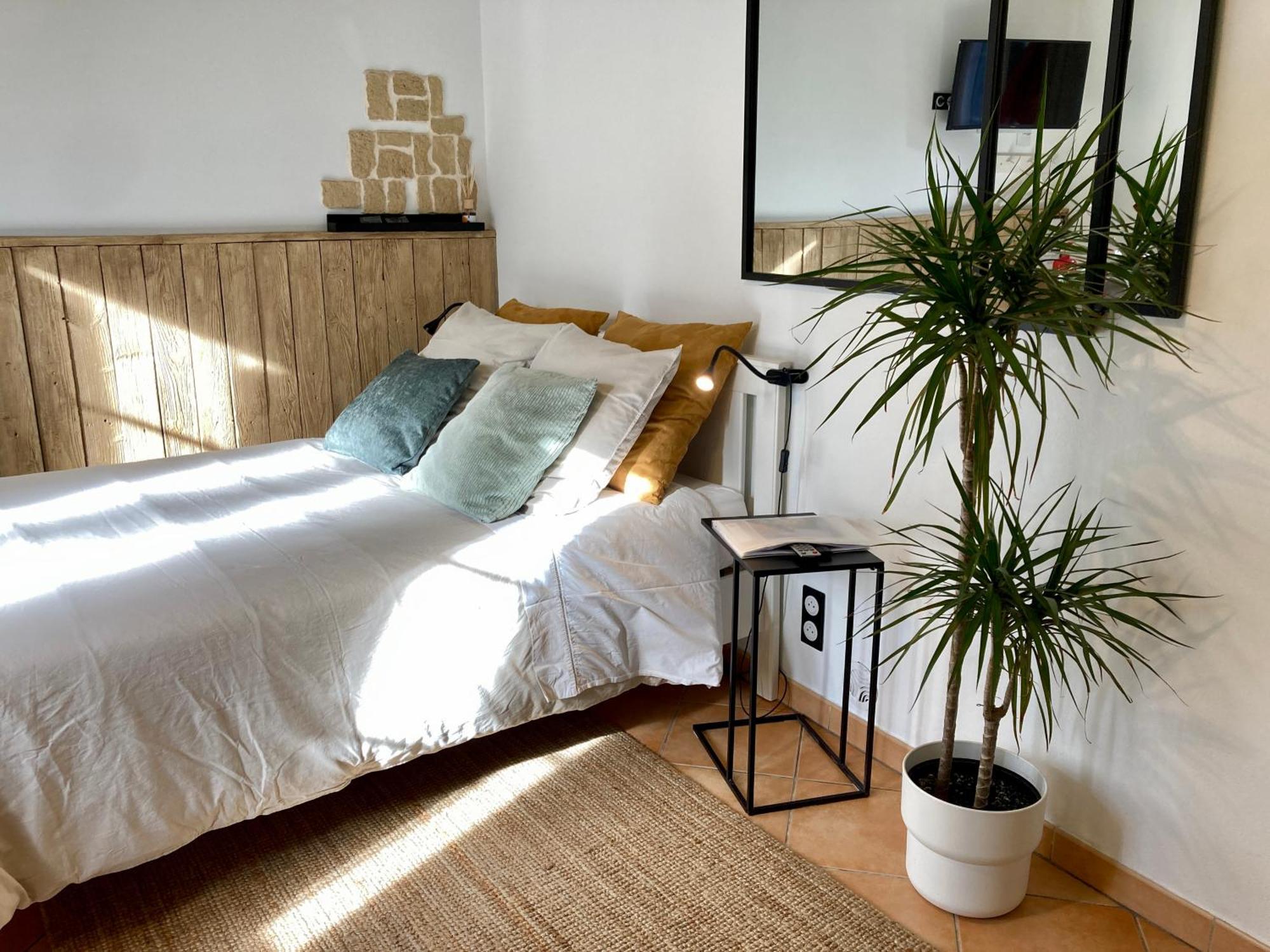 Aux 4 Logis Appart-Hotel - Studio Le City - Petit Dejeuner Inclus 1Ere Nuit Foix Ngoại thất bức ảnh